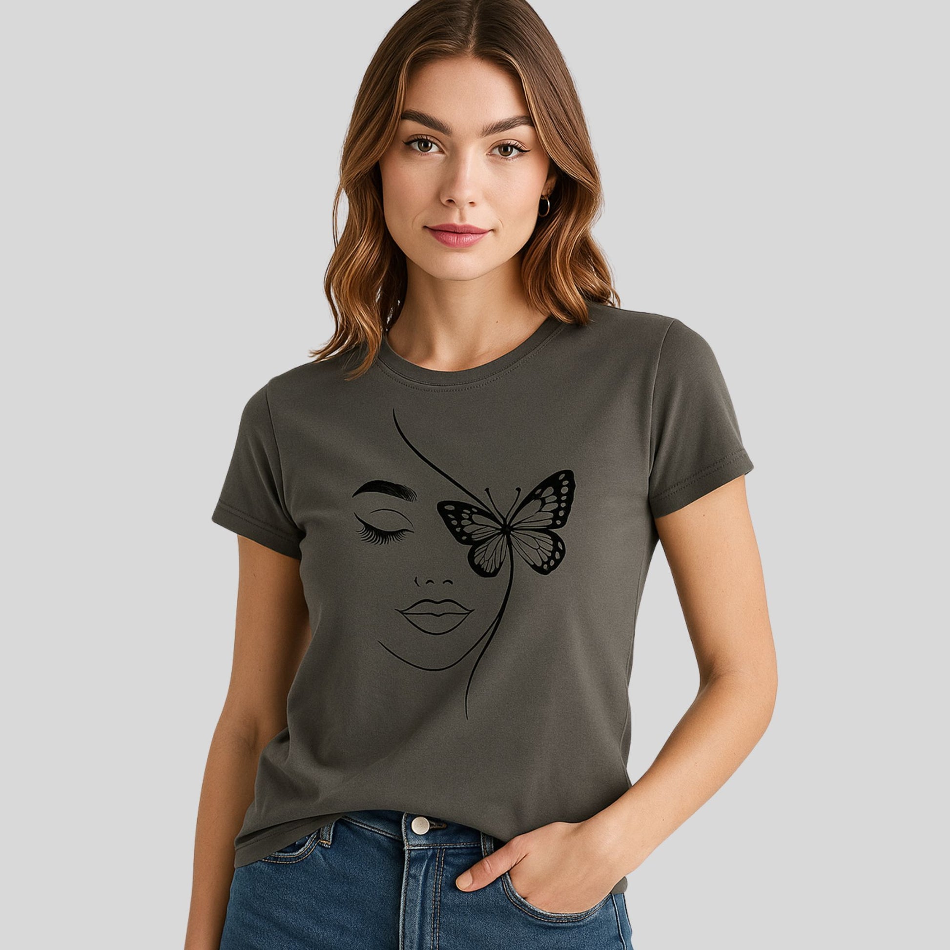 Koszulka Butterfly Mood – Kobieca Lekkość