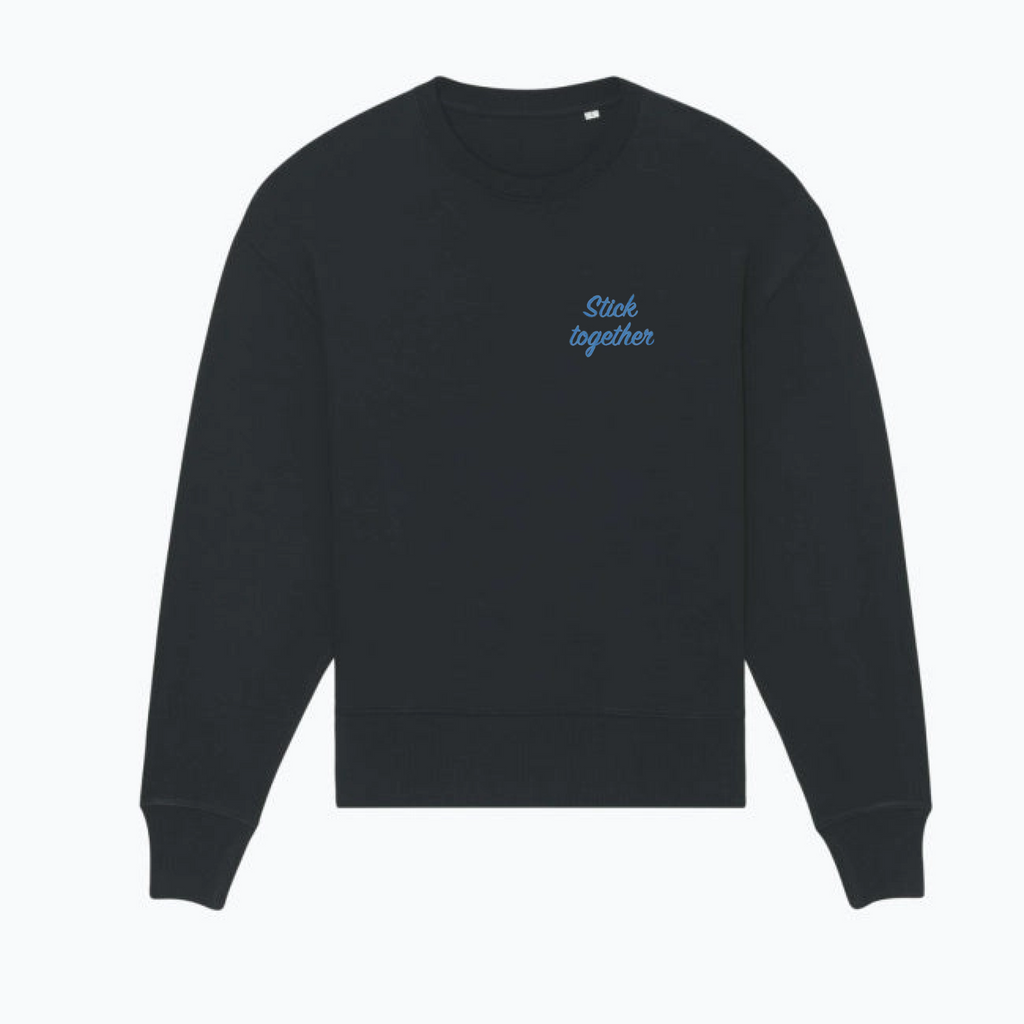 Pullover Stick Together