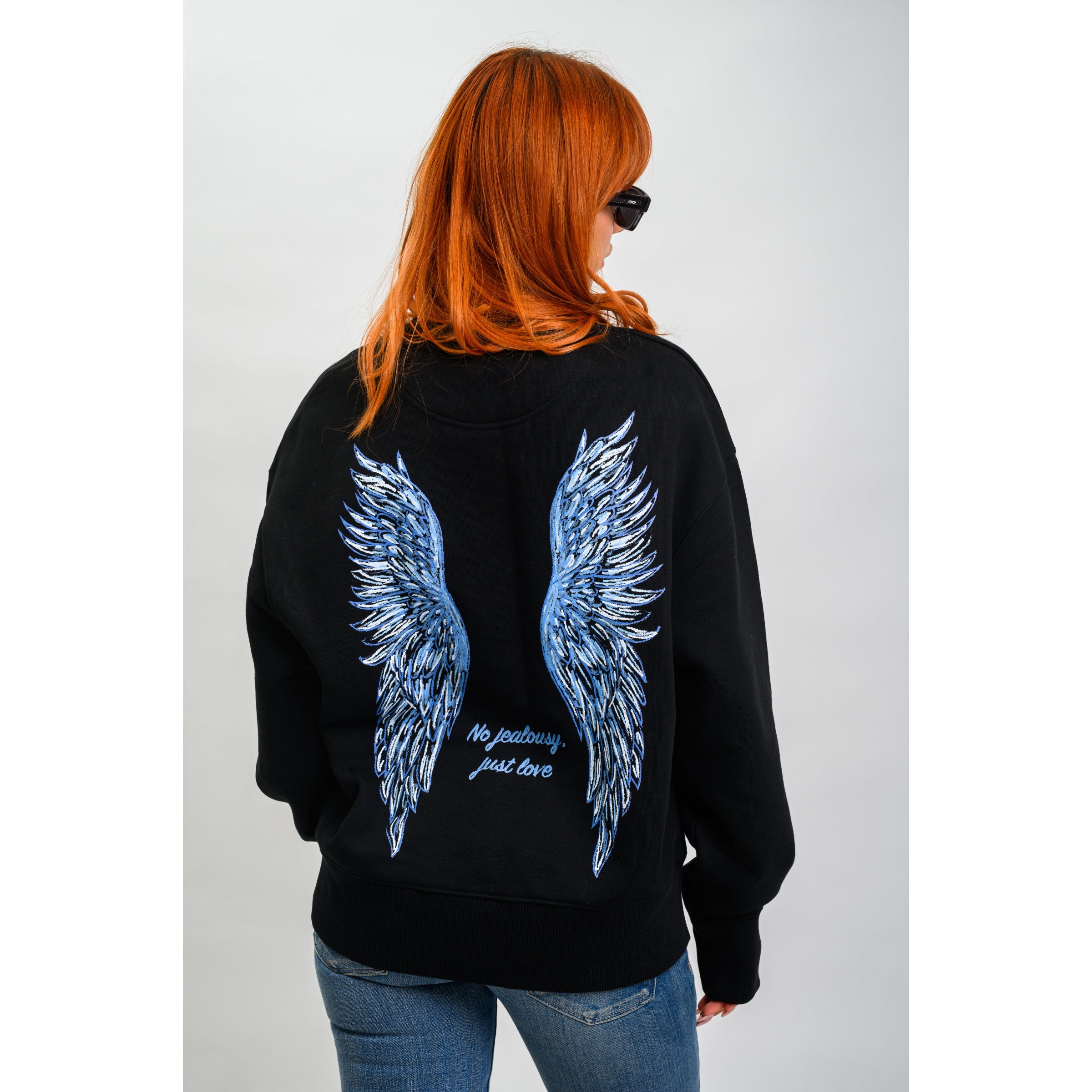 Pullover Stick Together