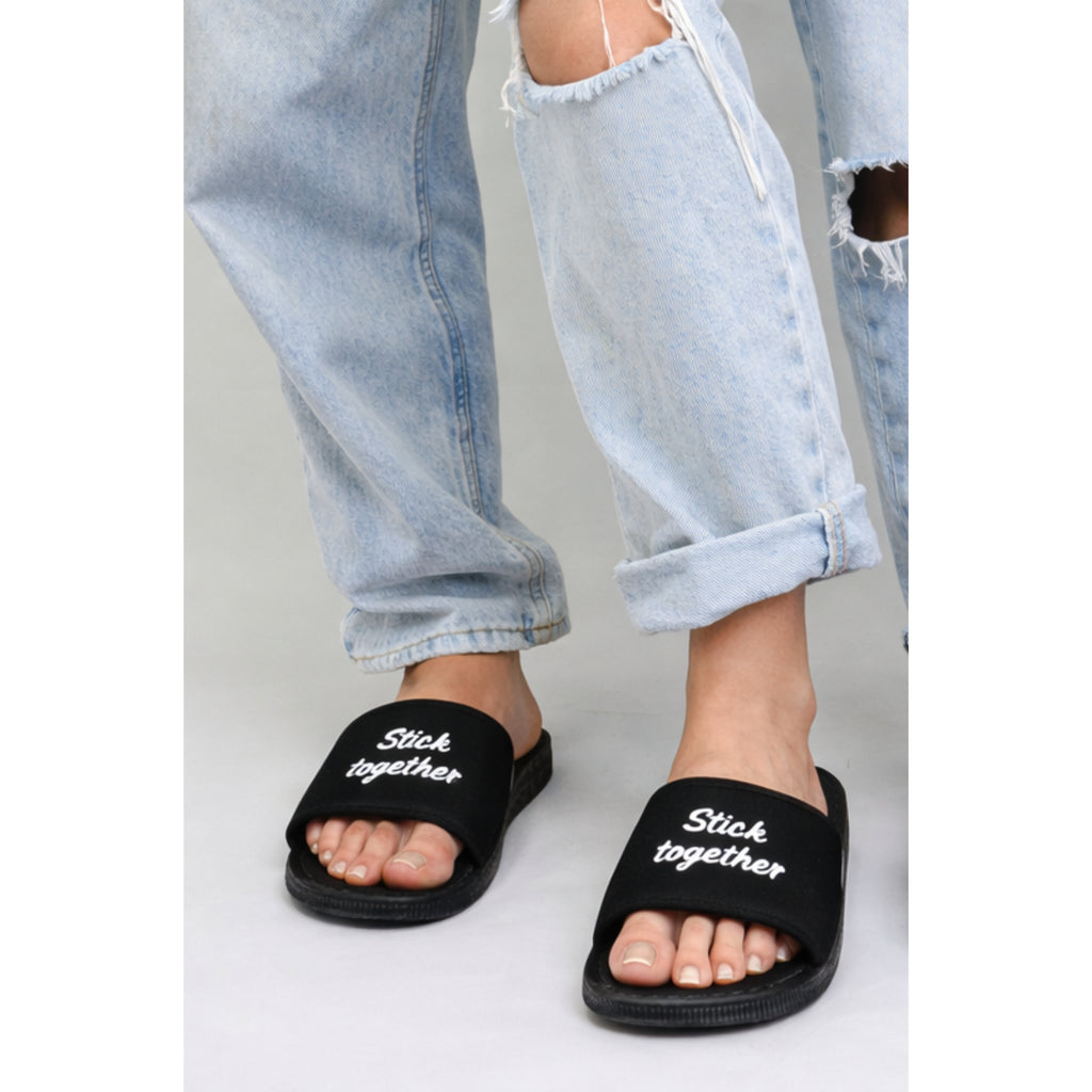 Klapki Kubota® Stick Together